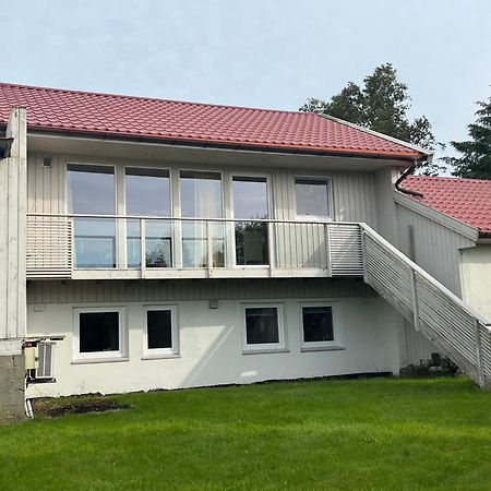Hus Med Nydelig Beliggenhet Med Egen Inngang Klepp Kültér fotó